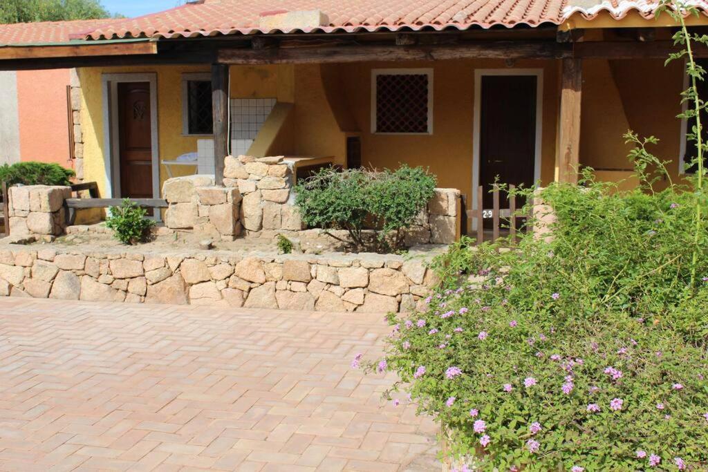 Appartamento con Giardino 2/9 - Porto Pollo Esterno foto